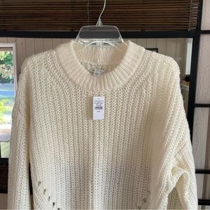 NWT American Eagle Women’s Oversized Sweater Size Small